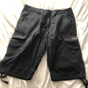 Men’s cargo shorts